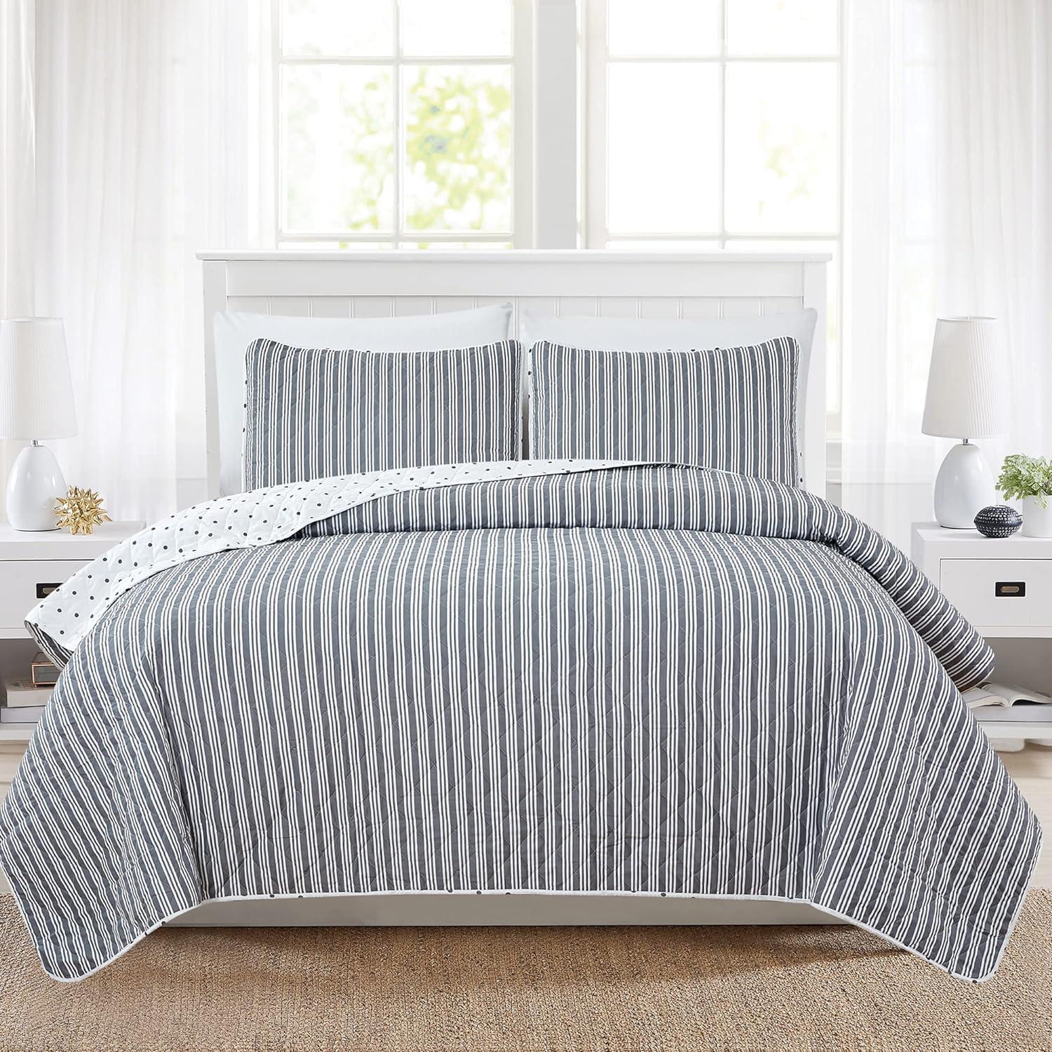 Nora No Striped Quilt Set