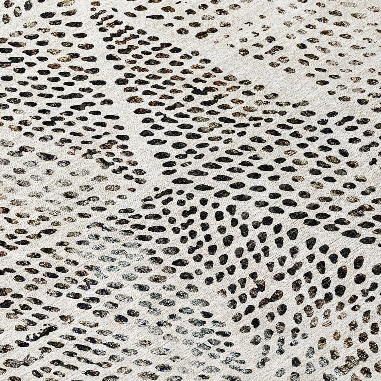 Ivory Diamond Pattern Round Washable Synthetic Rug 8' x 8'