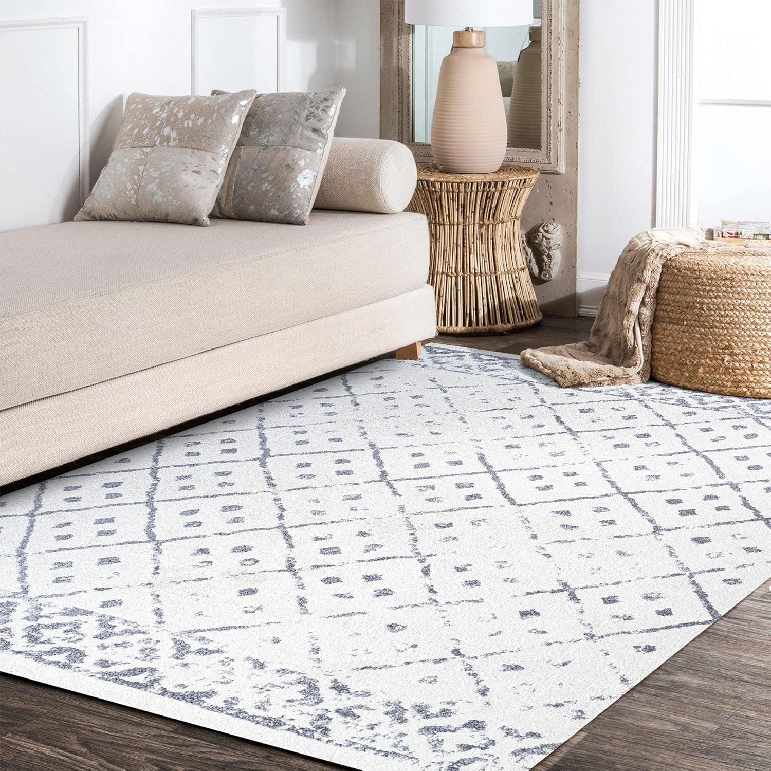 8'x 10' Juba Moroccan Geometric Diamond Area Rug, Ivory/Gray - JONATHAN Y