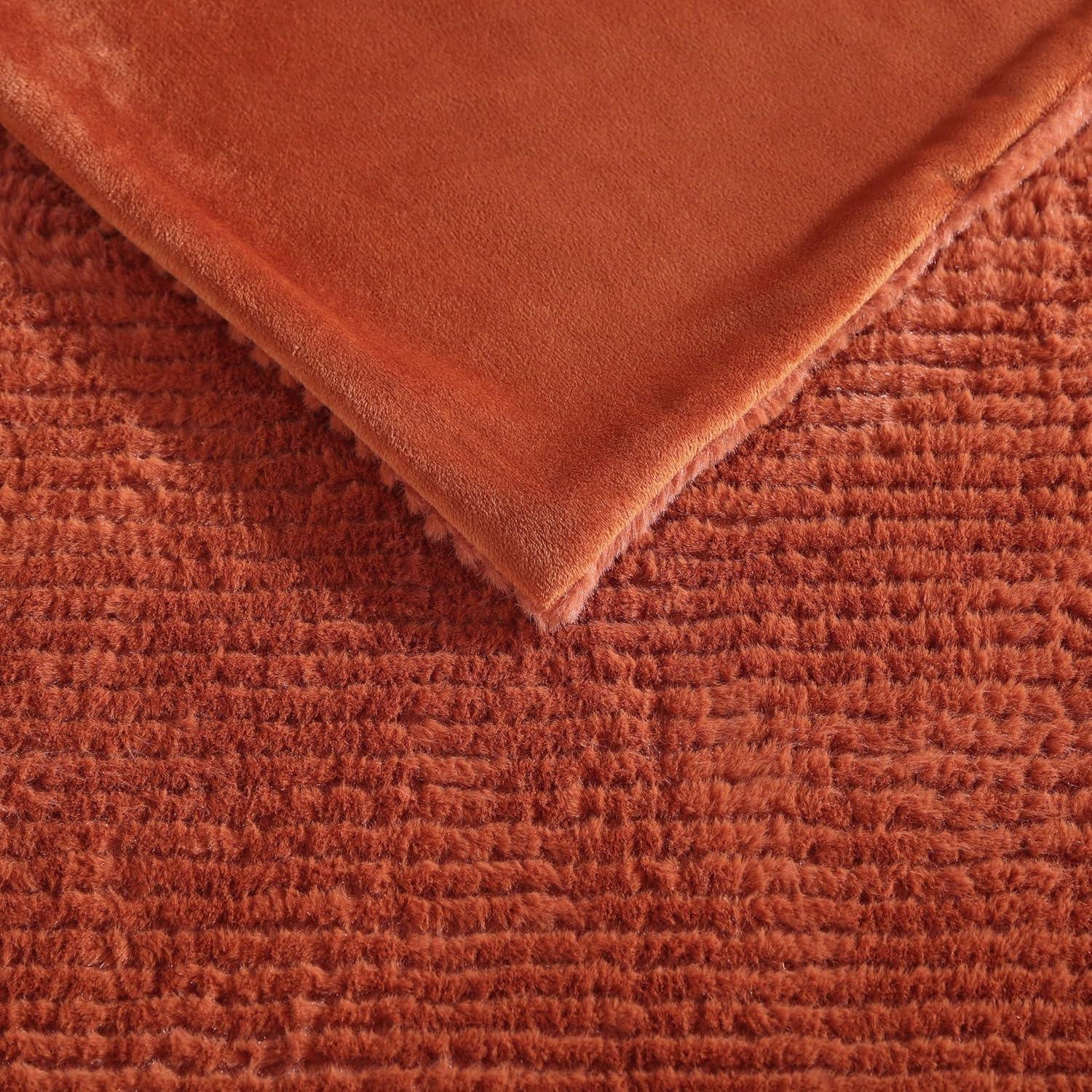 Eddie Bauer Eddie Bauer Ribbed Textured Stripe Solid Plush Throw Blanket