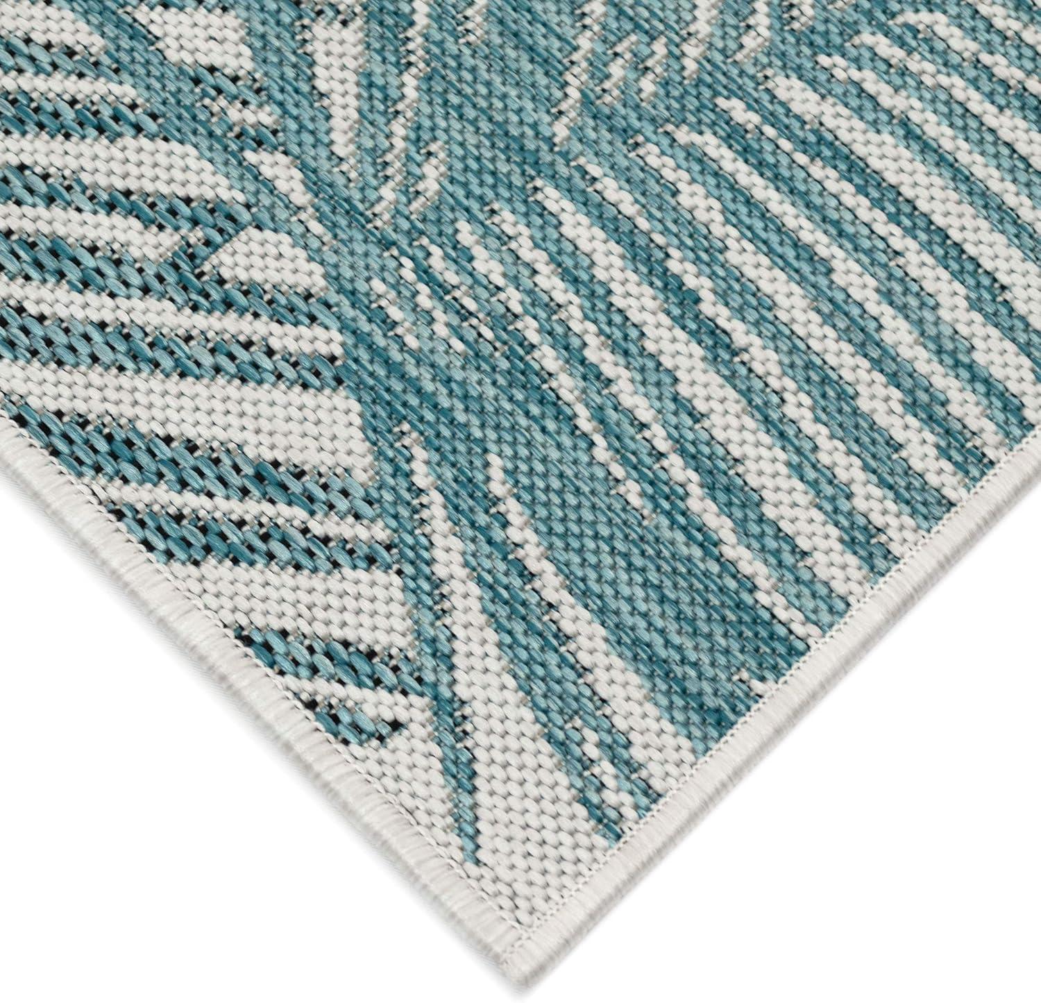 Liora Manne Carmel  Indoor/Outdoor Rug  Aqua..