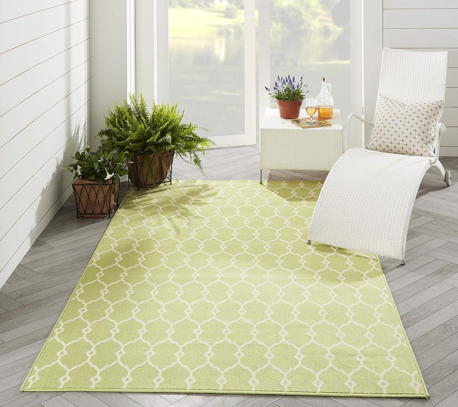 27'' Luxe Green Trellis Rectangular All-Weather Area Rug