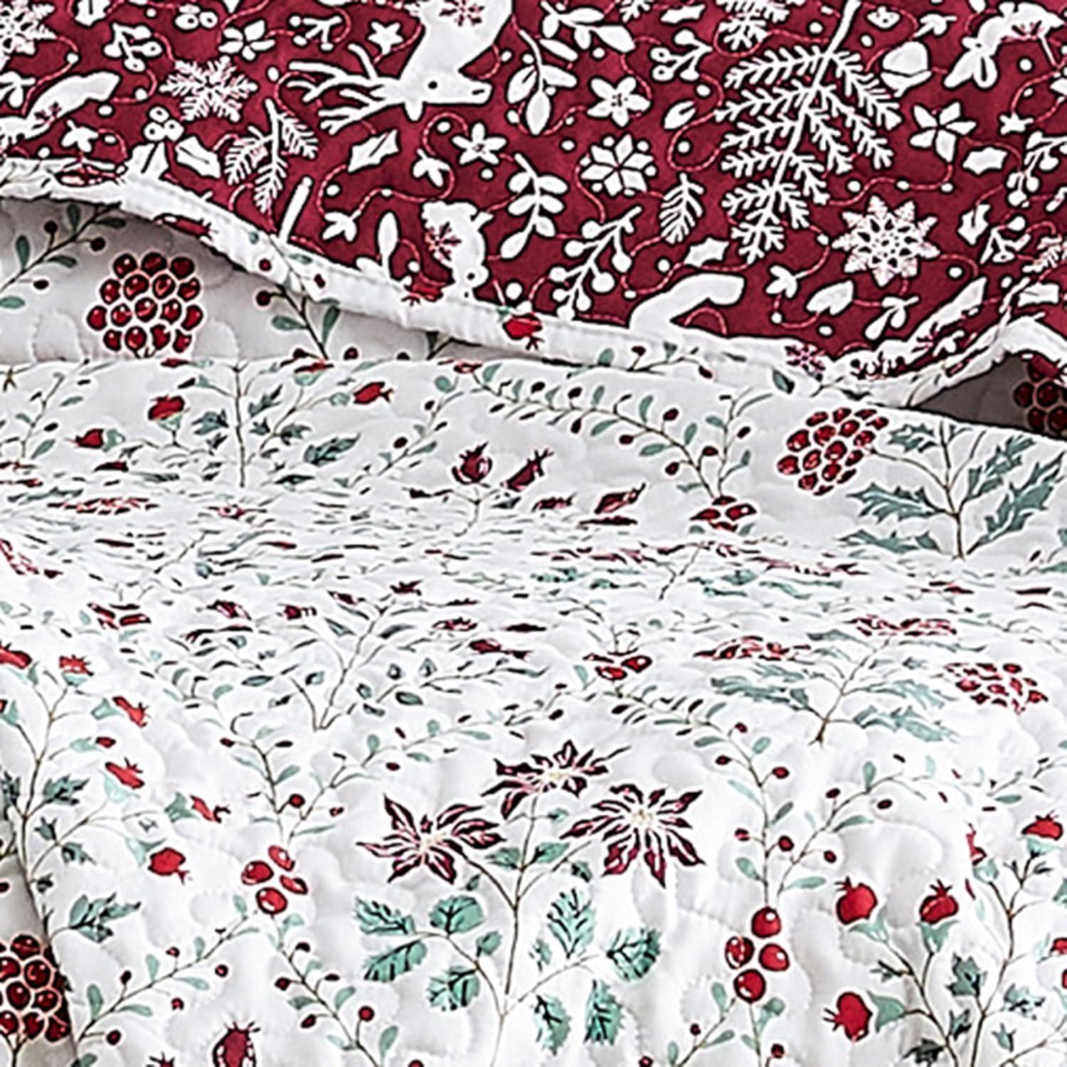 Vintage Red and Cream Reversible Microfiber Full Quilt Set