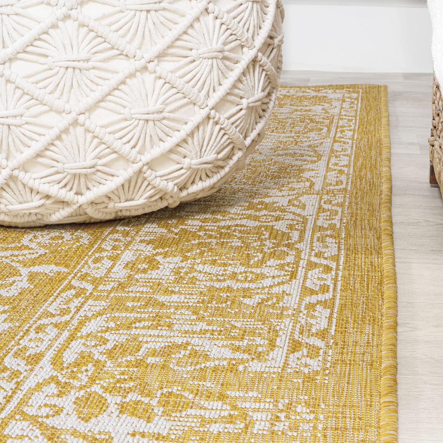 Bohemian Bliss Yellow/Cream Floral Square Indoor/Outdoor Rug