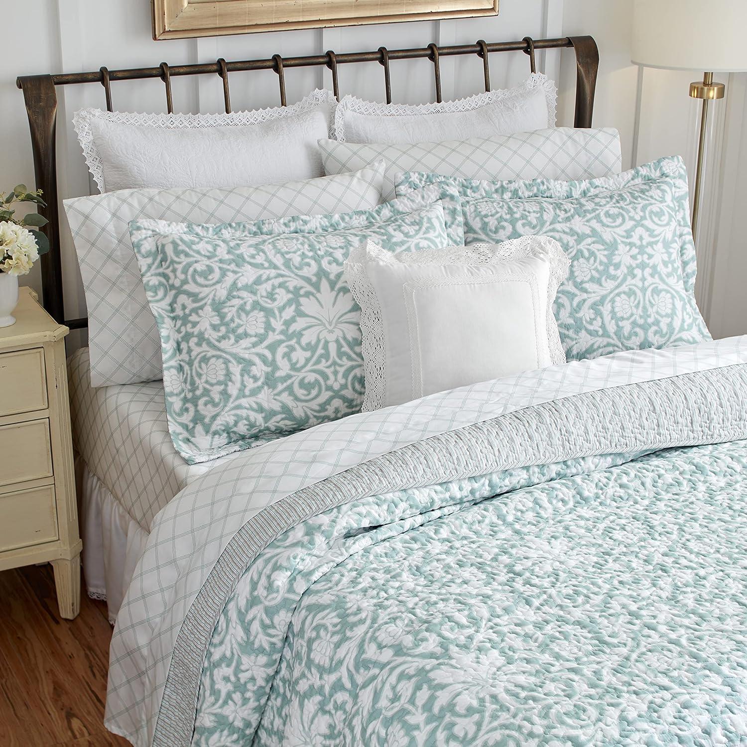 Laura Ashley Mia Reversible Cotton Quilt Set