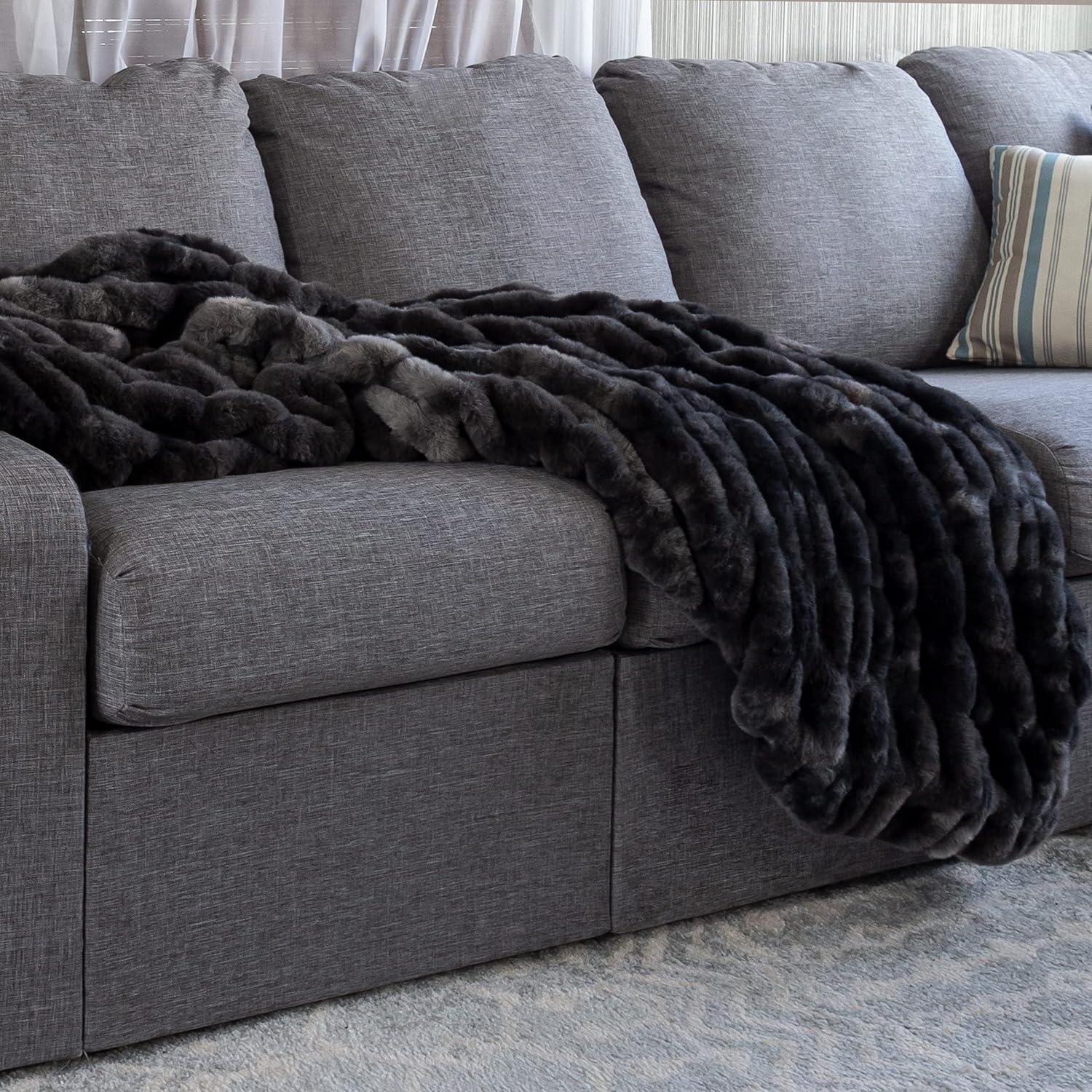 Lavish Home 60x80 Jacquard Faux Fur Blanket