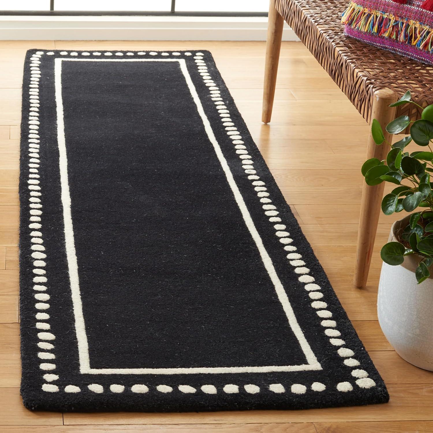 Bella BEL151 Hand Tufted Runner Rug - Black/Ivory - 2'3"x8' - Safavieh.