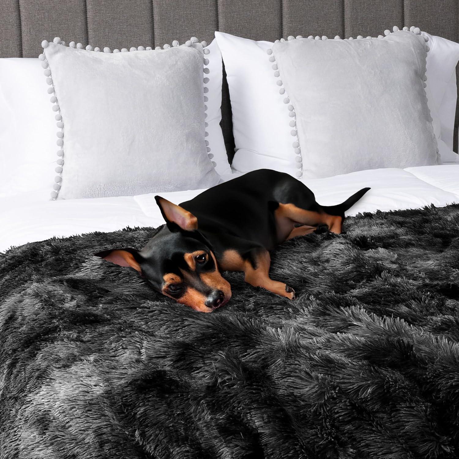 PetAmi Faux Fur Sherpa Pet Blanket
