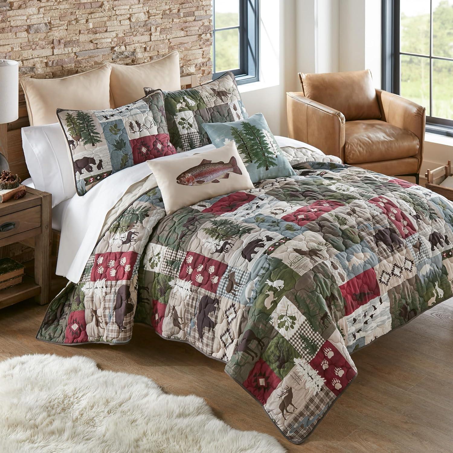 Montana Forest Quilted Quilt Set