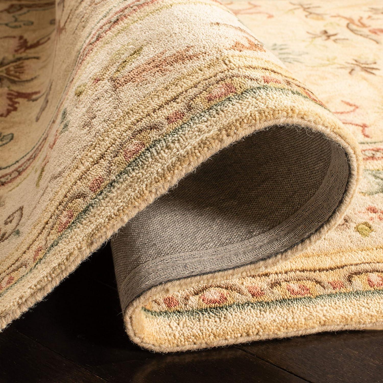 Safavieh Bergama Hand Tufted Wool Oriental Rug