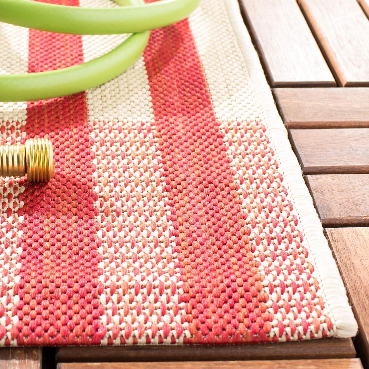 Courtyard Performance Plaid Rug