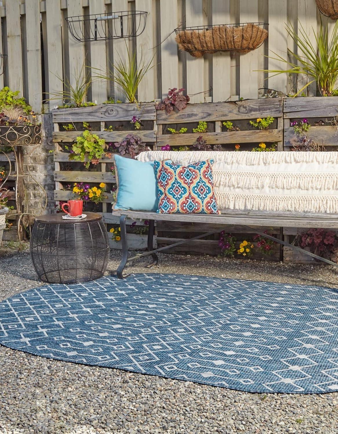 Unique Loom 5' 0 x 8' 0 Oval Indoor/Outdoor Trellis Blue Area Rug