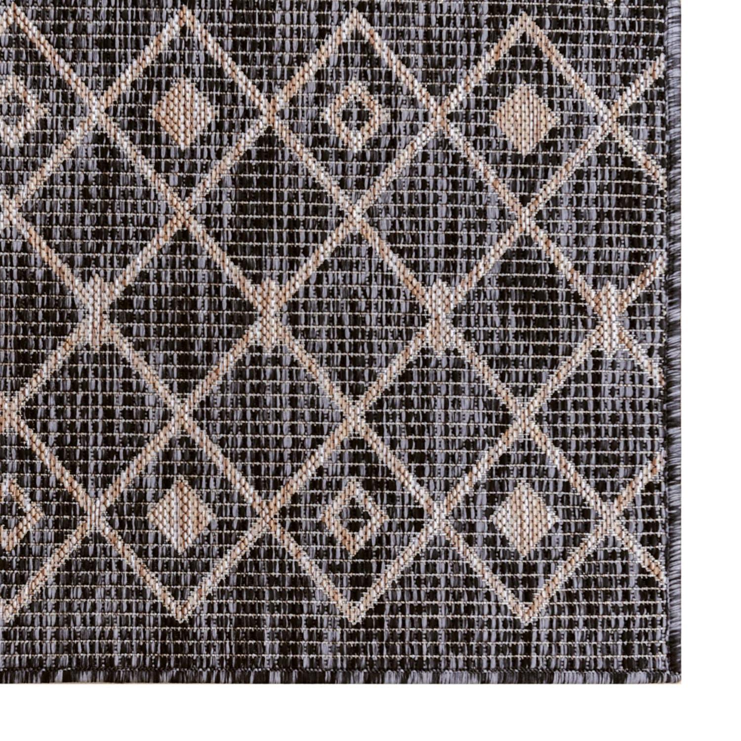 Unique Loom 5' 3 x 5' 3 Square Indoor/Outdoor Trellis Charcoal Gray Area Rug