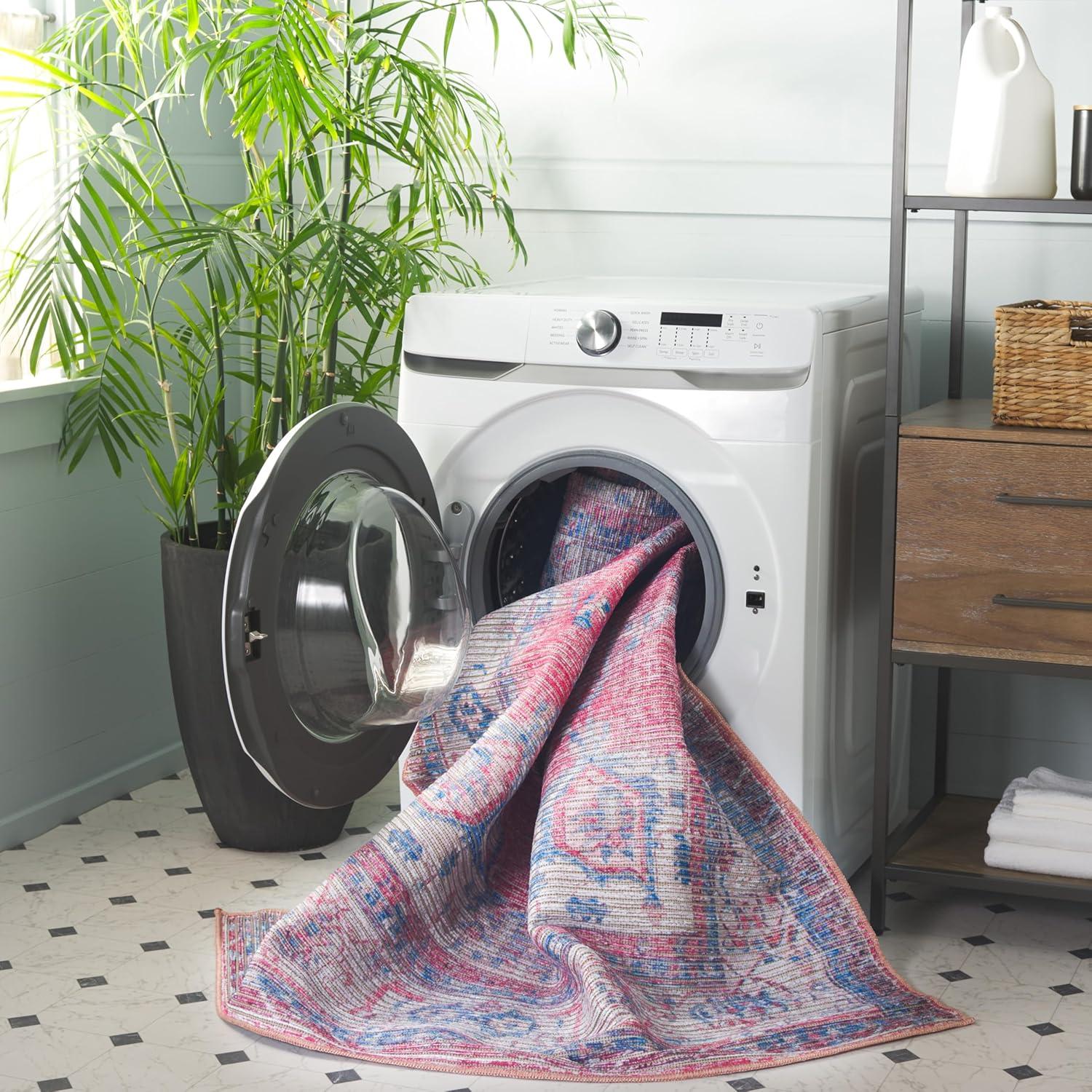 SAFAVIEH Serapi Oralee Traditional Machine Washable Area Rug, Red/Ivory, 5'3" X 7'7"