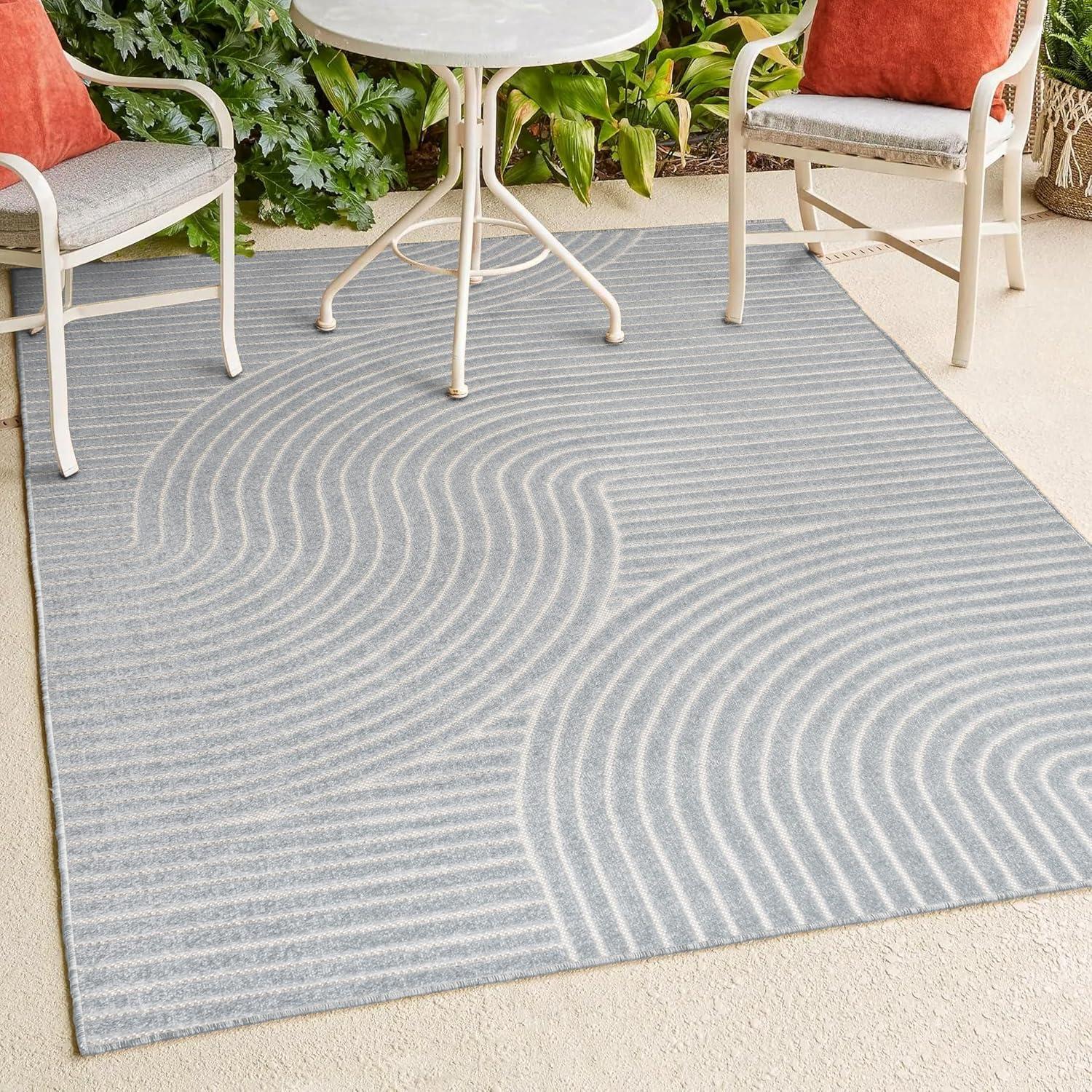 JONATHAN Y Hallie High-Low Minimalist Curve Geometric Light Blue/Cream 5 ft. x 8 ft. Indoor/Outdoor Area Rug