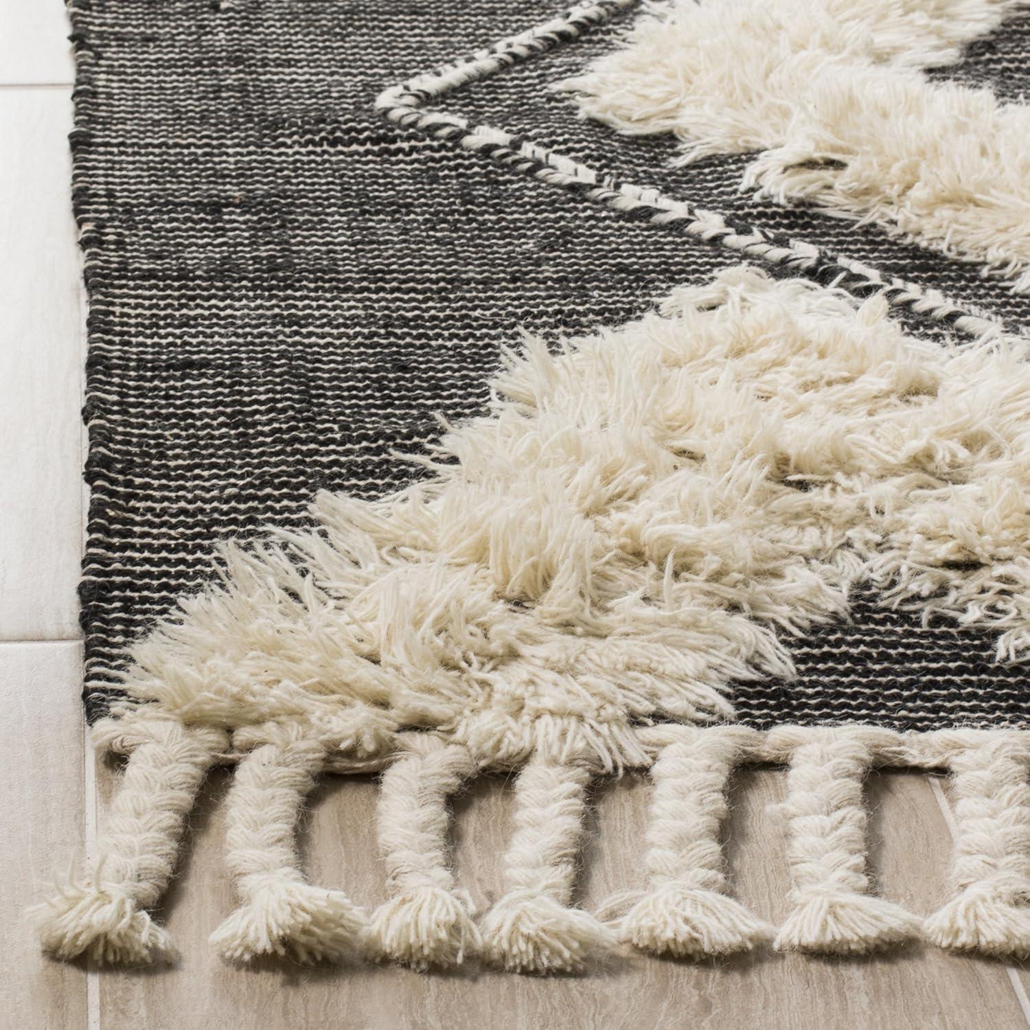 SAFAVIEH Kenya Jannine Geometric Diamonds Fringe Area Rug, Black/Ivory, 9' x 12'