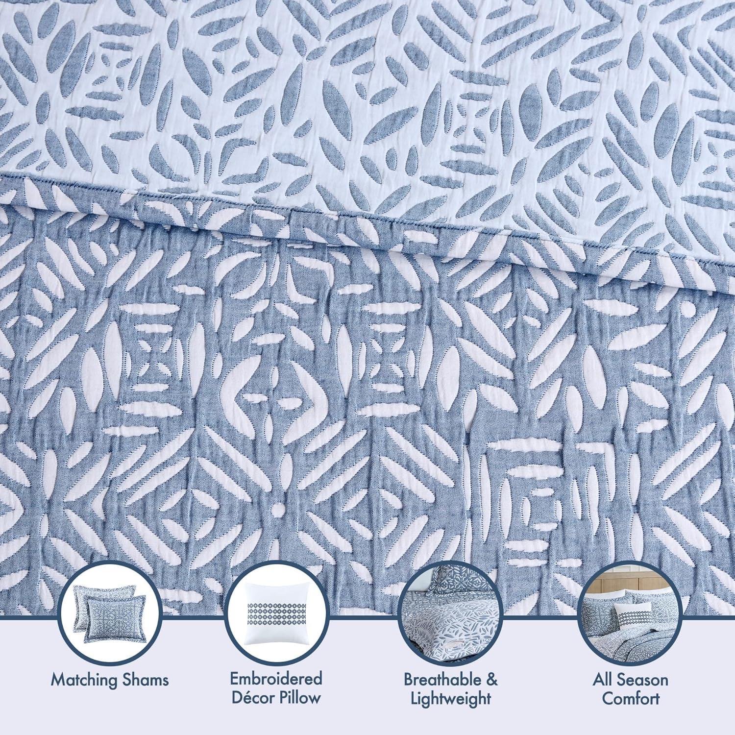 Madison Park Signature Madison Park Signature Harmony Oversized Reversible Matelasse Quilt Set with Throw Pillow