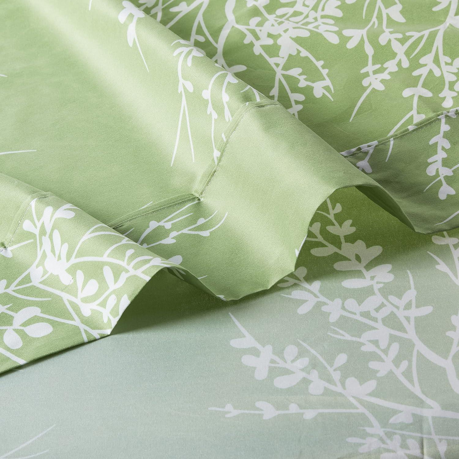 Sage and White Queen Microfiber 4-Piece Sheet Set