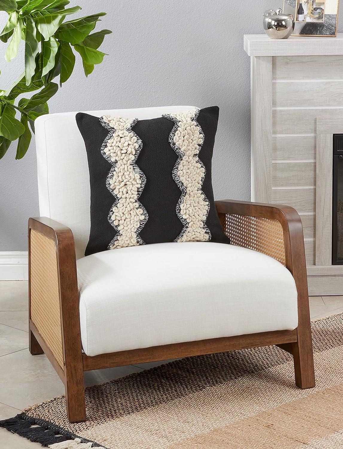 Saro Evelyn Collection Tassels Cotton Throw Pillow