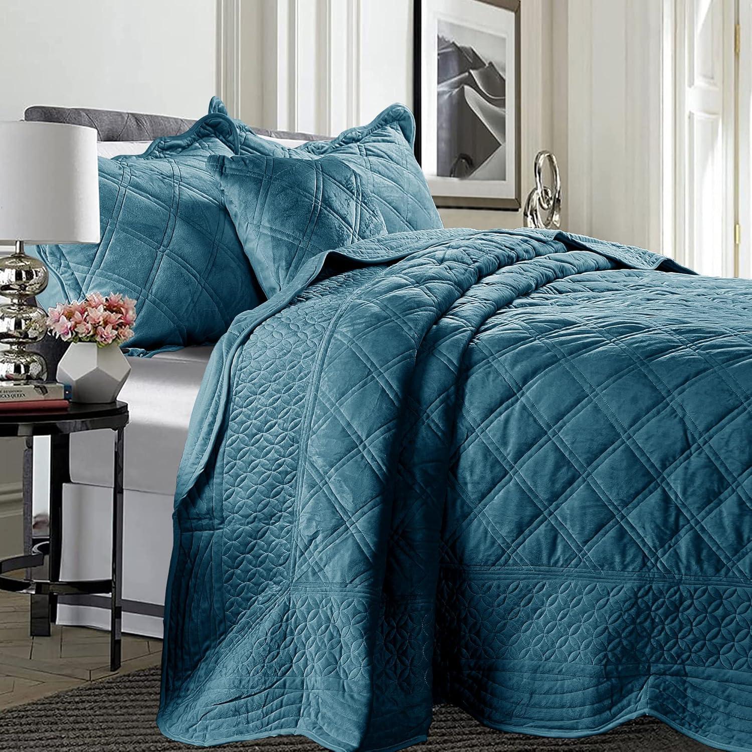 Home Soft Things 4 Piece Supersoft Microplush Quilt Set