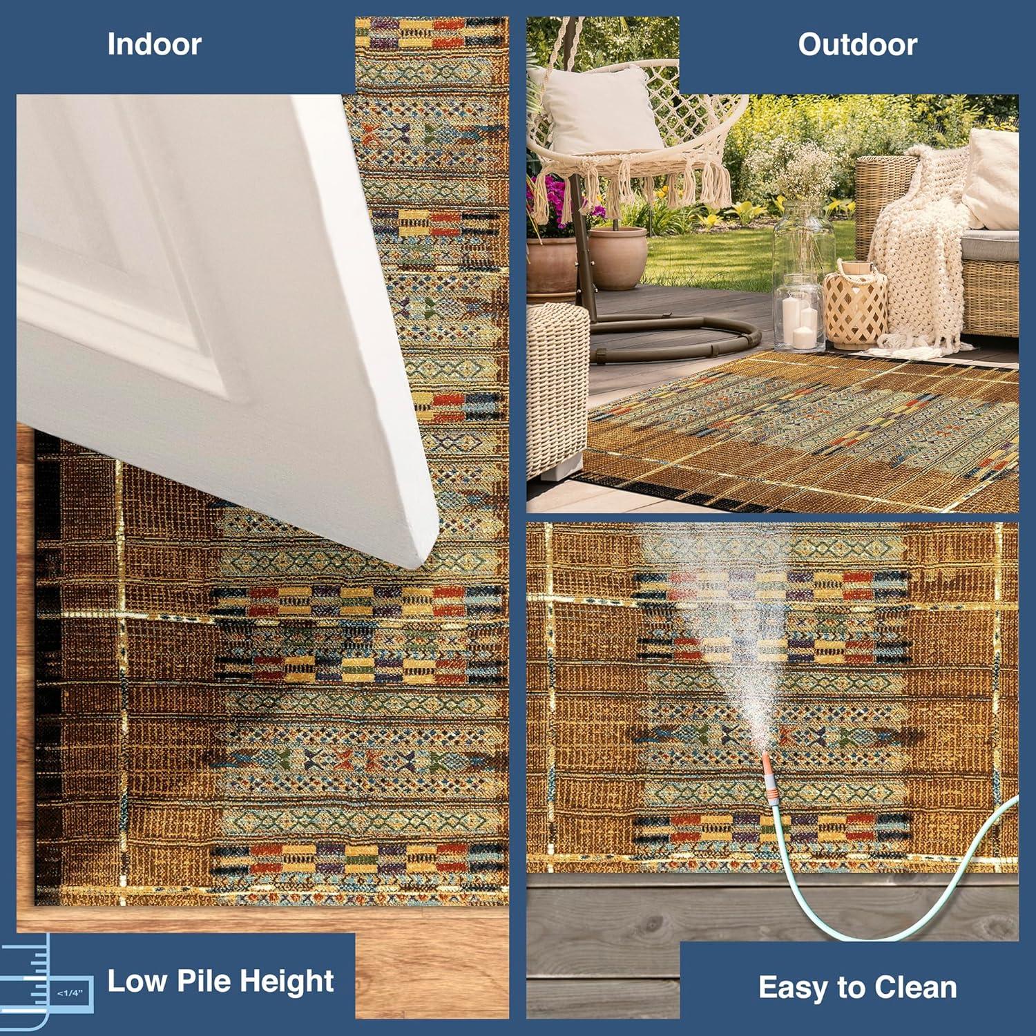 Liora Manne Marina Stripe Indoor/Outdoor Rug Gold 3'3" x 4'11"