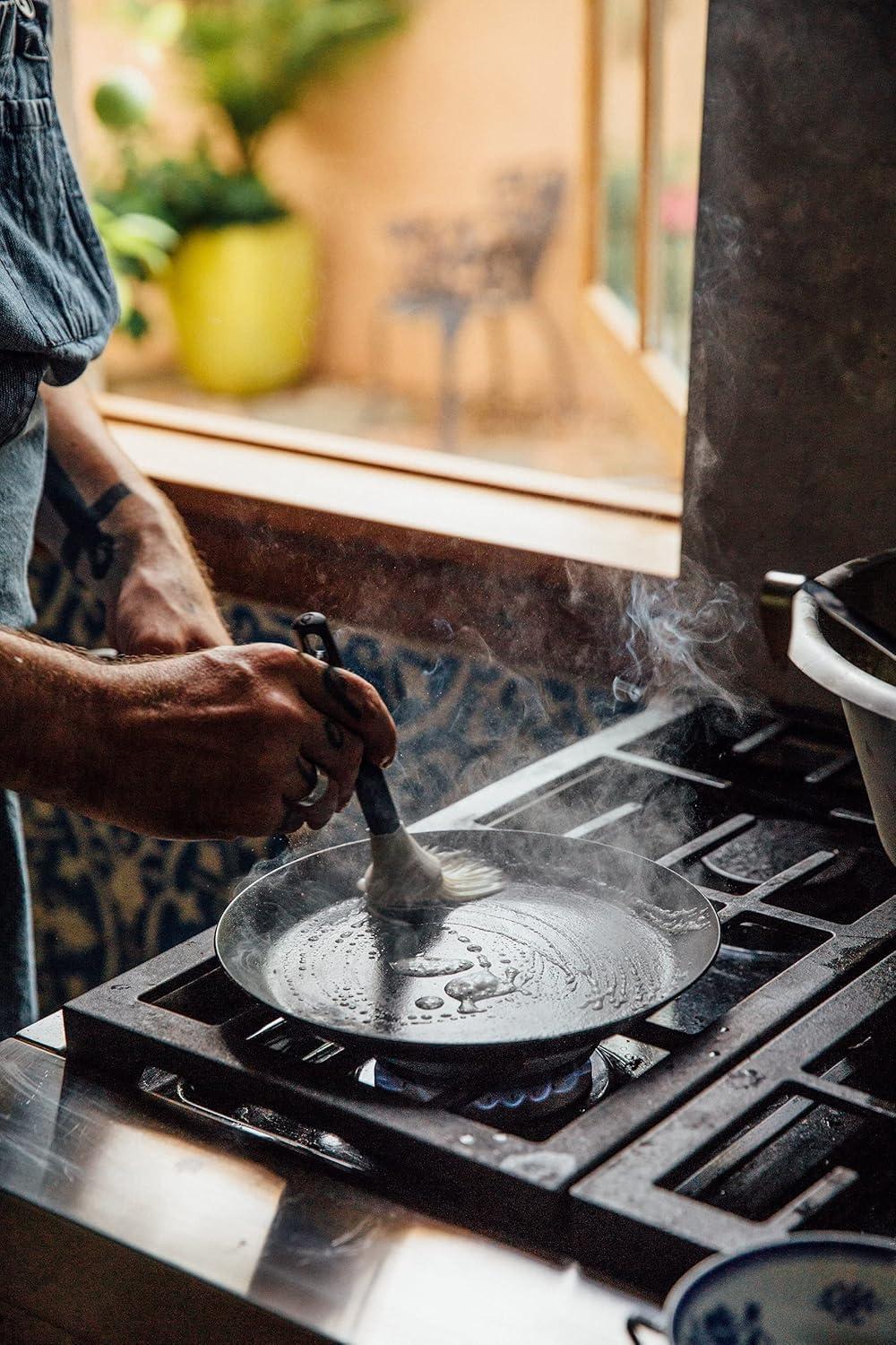 9.5-Inch Gray Carbon Steel Crepe Pan with Iron Handle