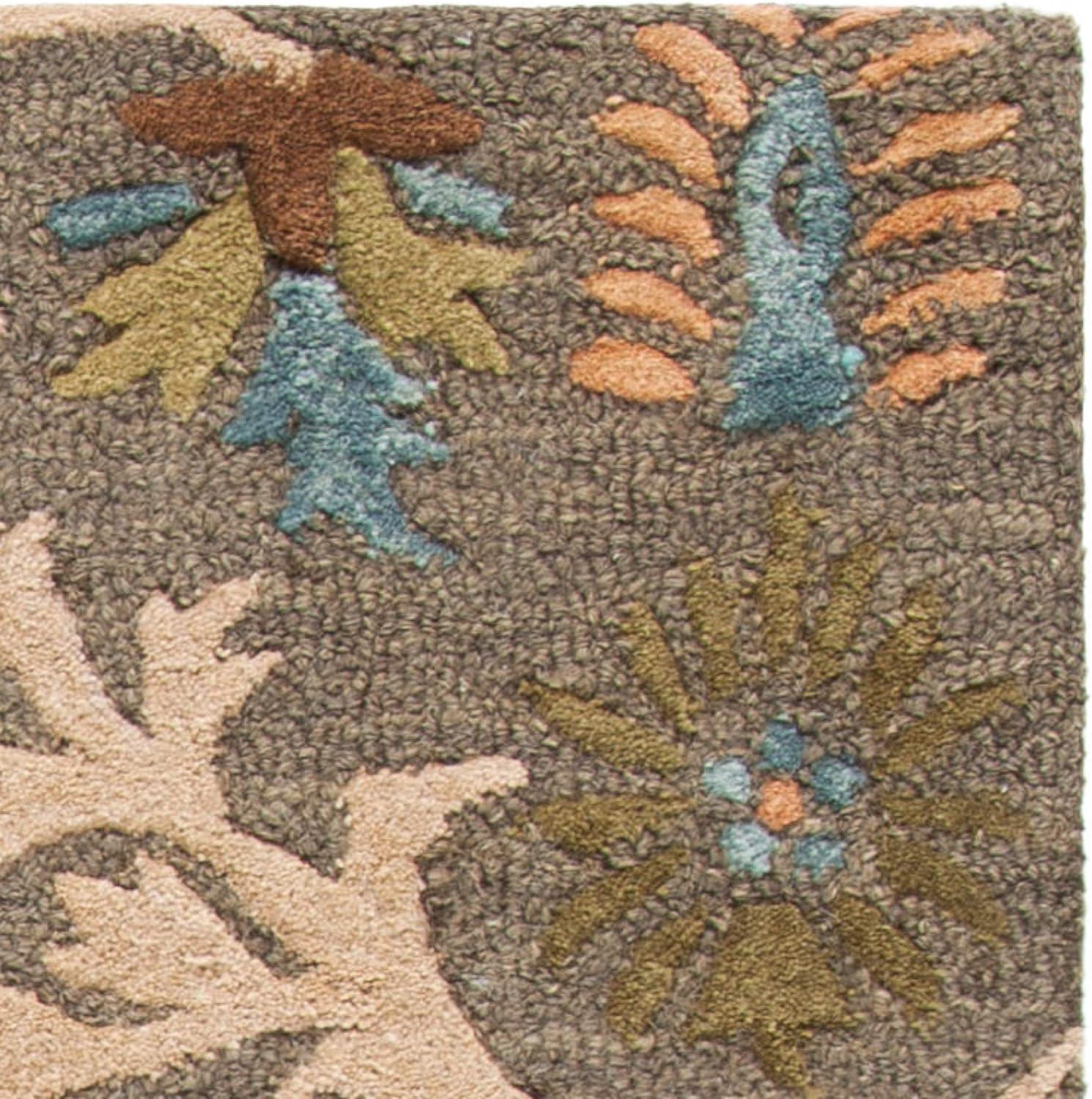 Cambridge CAM235 Hand Tufted Area Rug  - Safavieh
