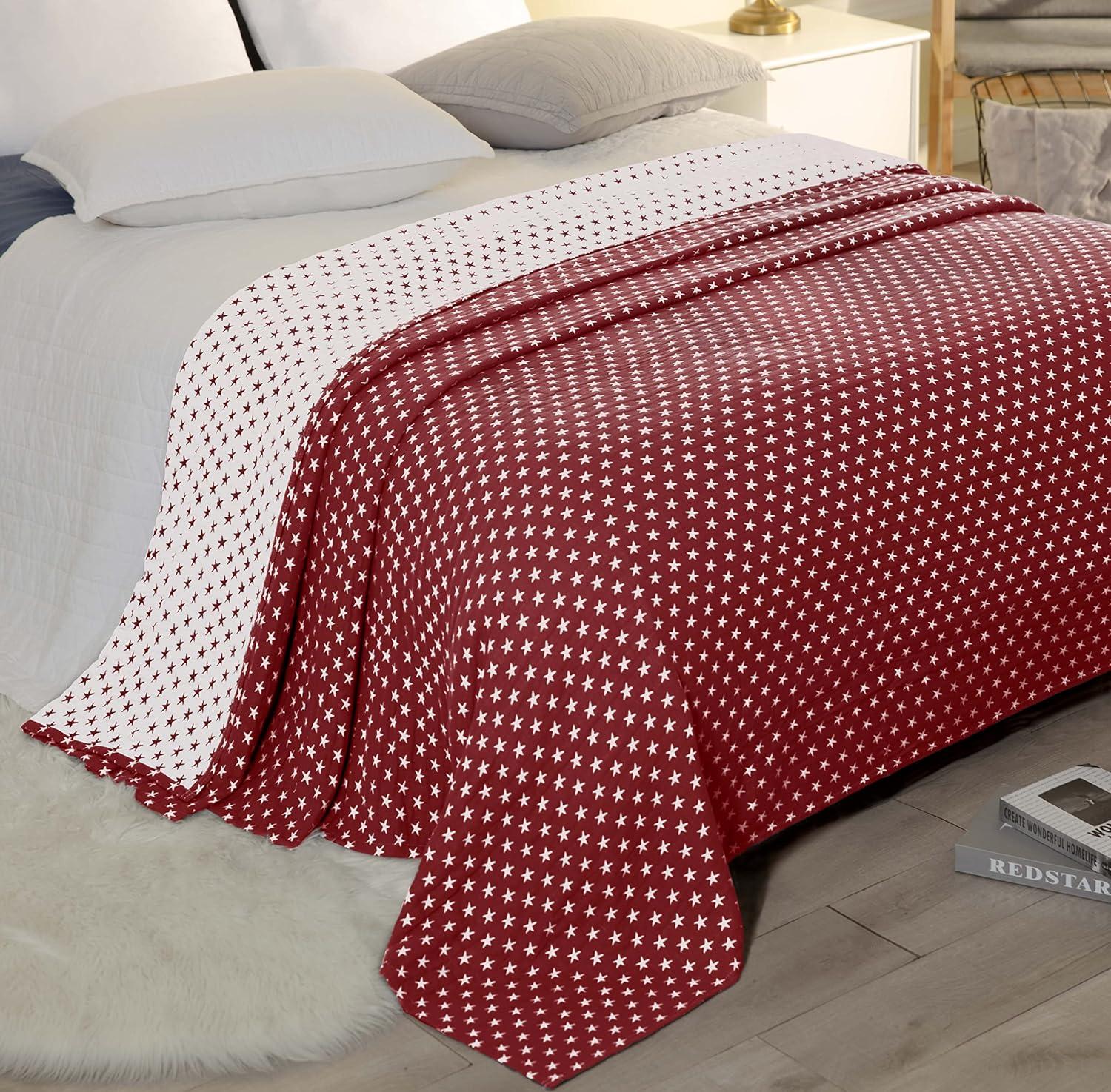 Sterling Creek Dawson Red White Star Muslin Blanket Three Layers Lightweight Cotton Gauzy Blanket Queen