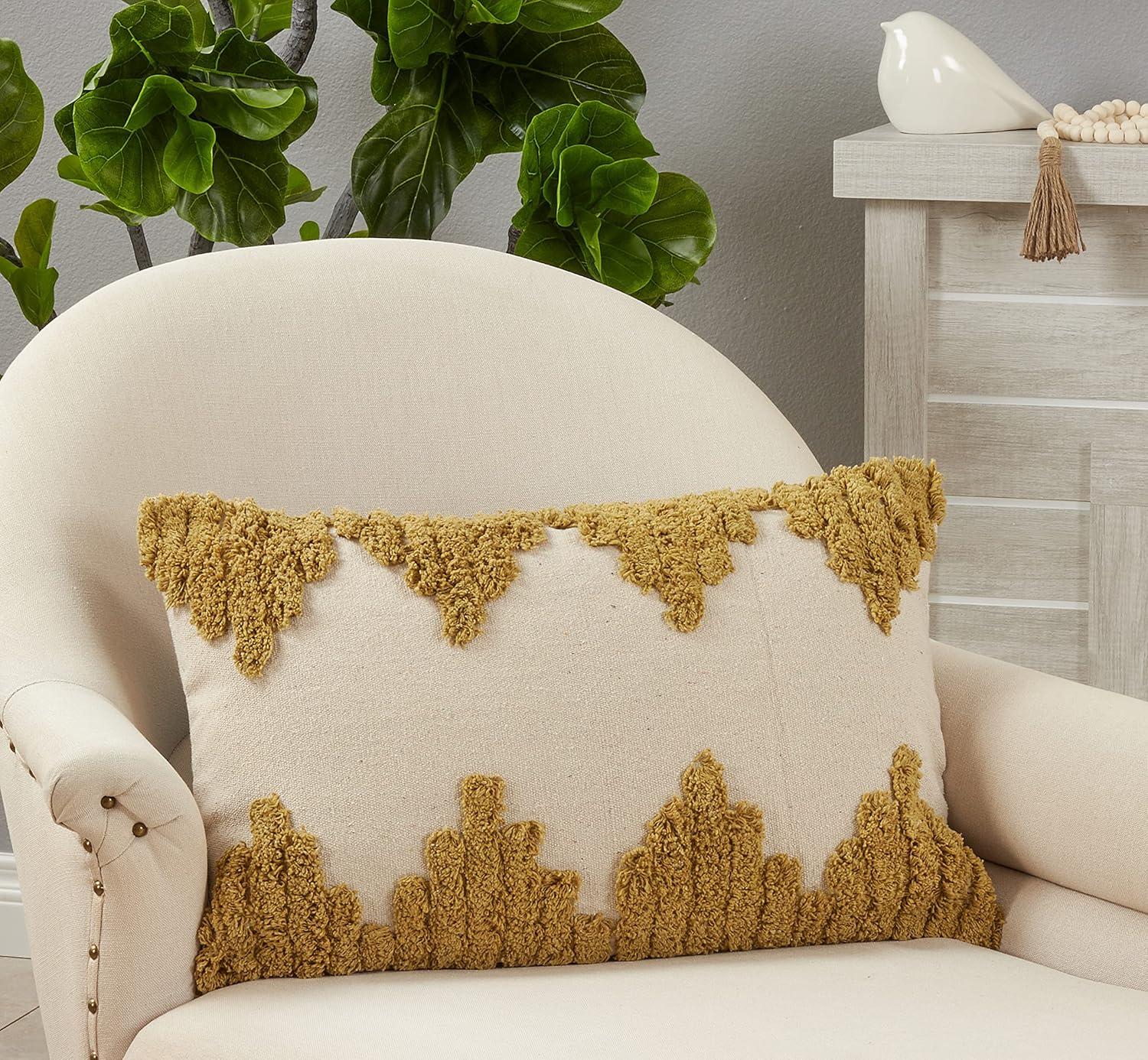 Saro Lifestyle Tufted Throw Pillow With Poly Filling, Chartreuse, 13" x 20"