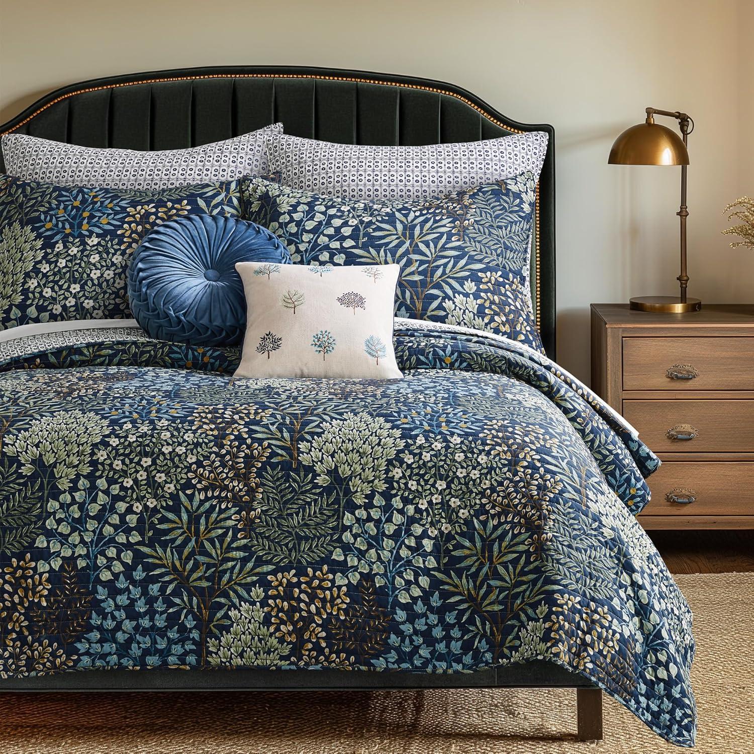 English Forest Navy Full/Queen Quilt Set - Levtex Home
