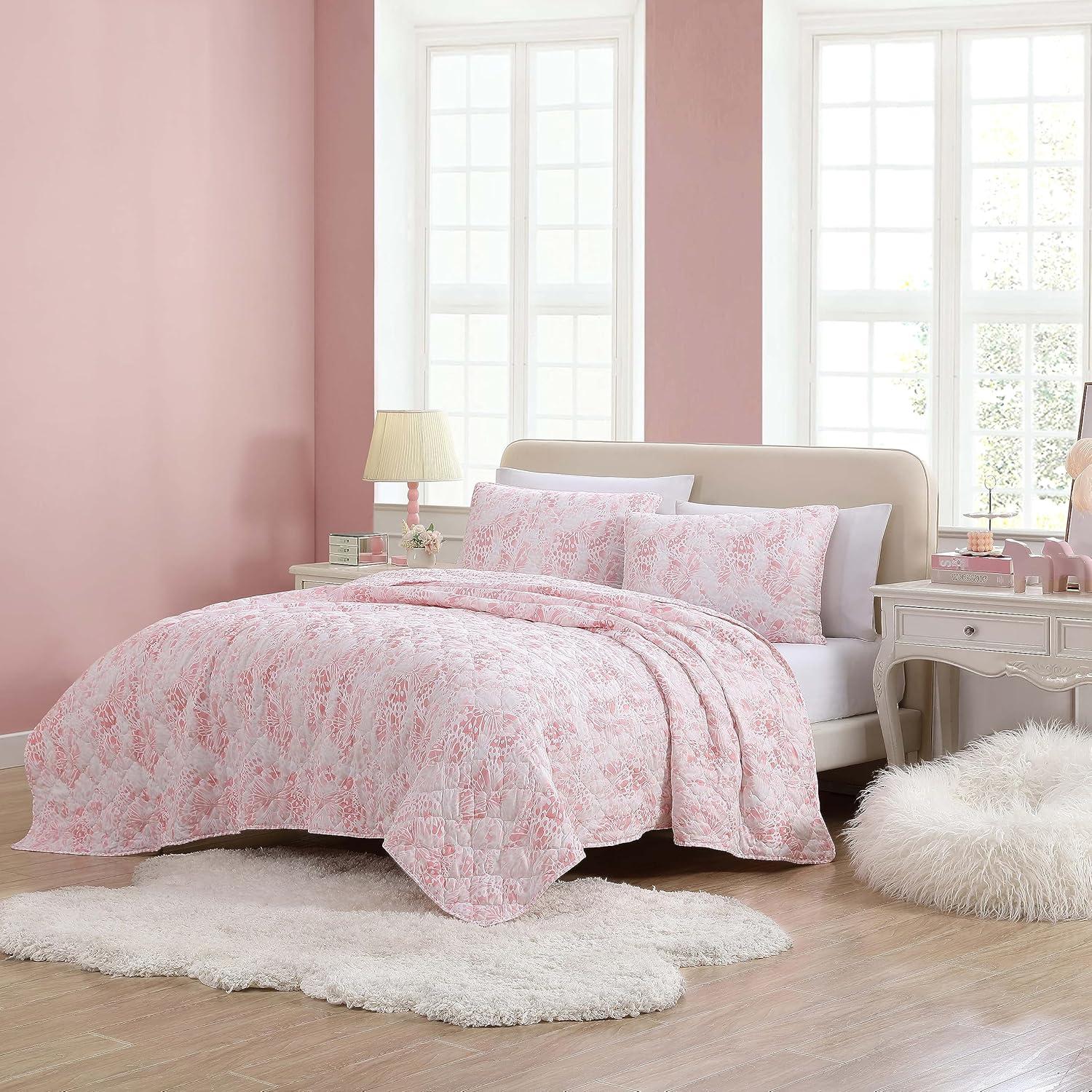 Betsey Johnson Butterfly Ombre Pink Reversible Quilt Set