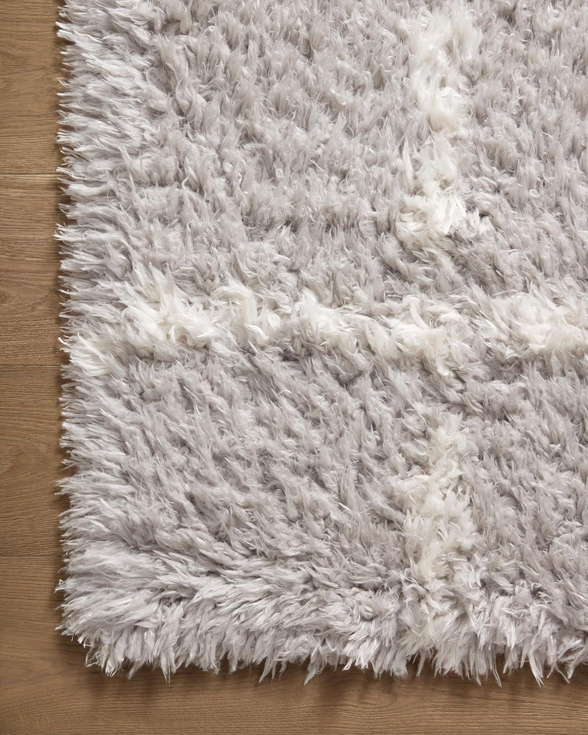 Angela Rose x Loloi Angela Rose x Loloi Amira Silver / Ivory Area Rug