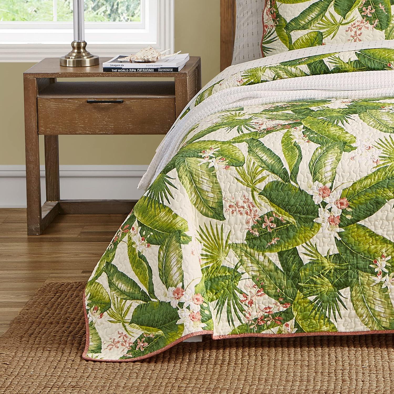 Aregada Dock Reversible Quilt Set