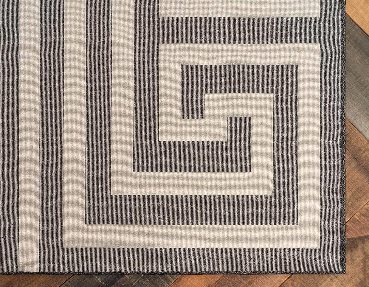 Unique Loom Athens Collection Area Rug - Greek Key (7' 1" x 10' Rectangle Black/Beige)