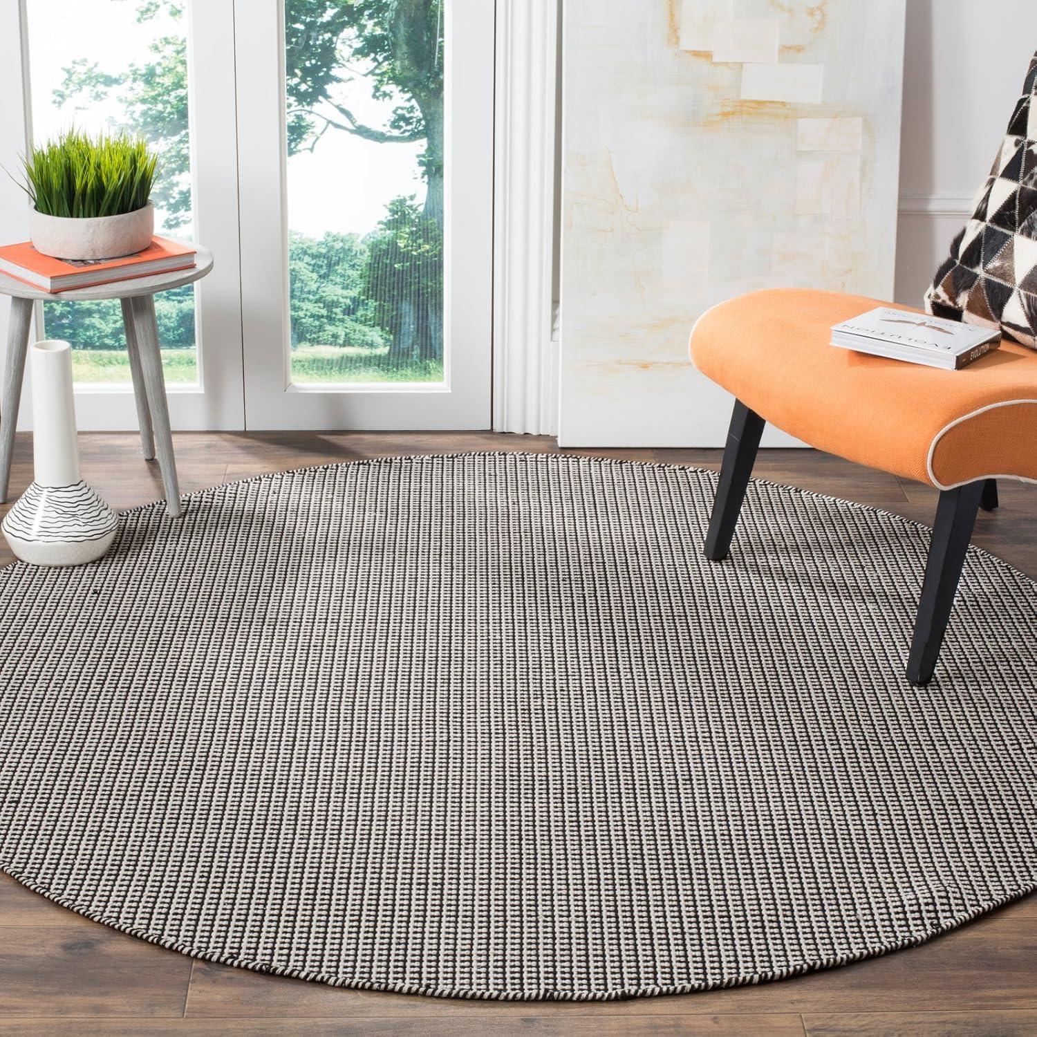 Montauk MTK340 Hand Woven Indoor Area Rug - Ivory/Black - 8'x10' - Safavieh