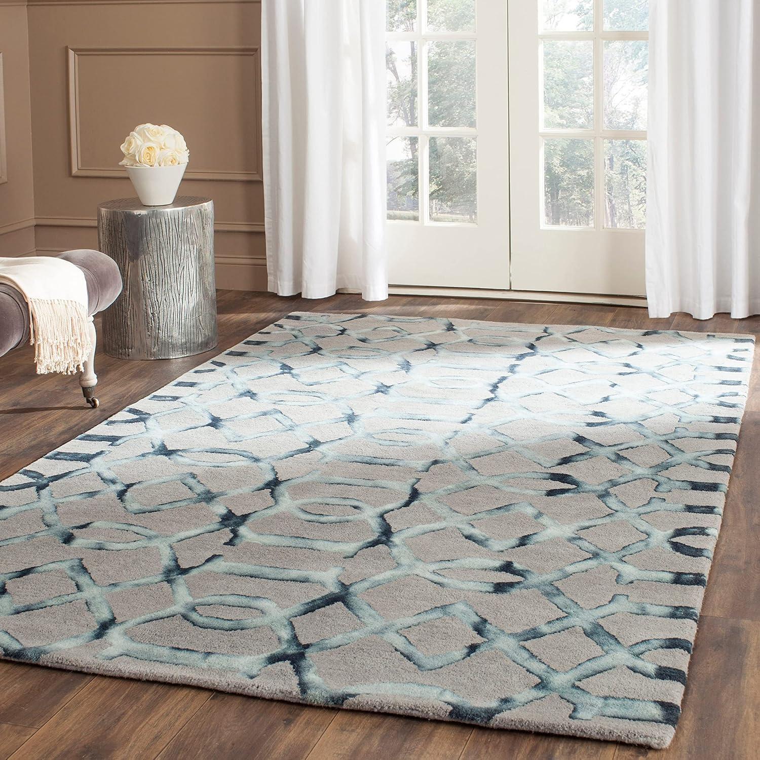 Dip Dye DDY712 Hand Tufted Area Rug  - Safavieh