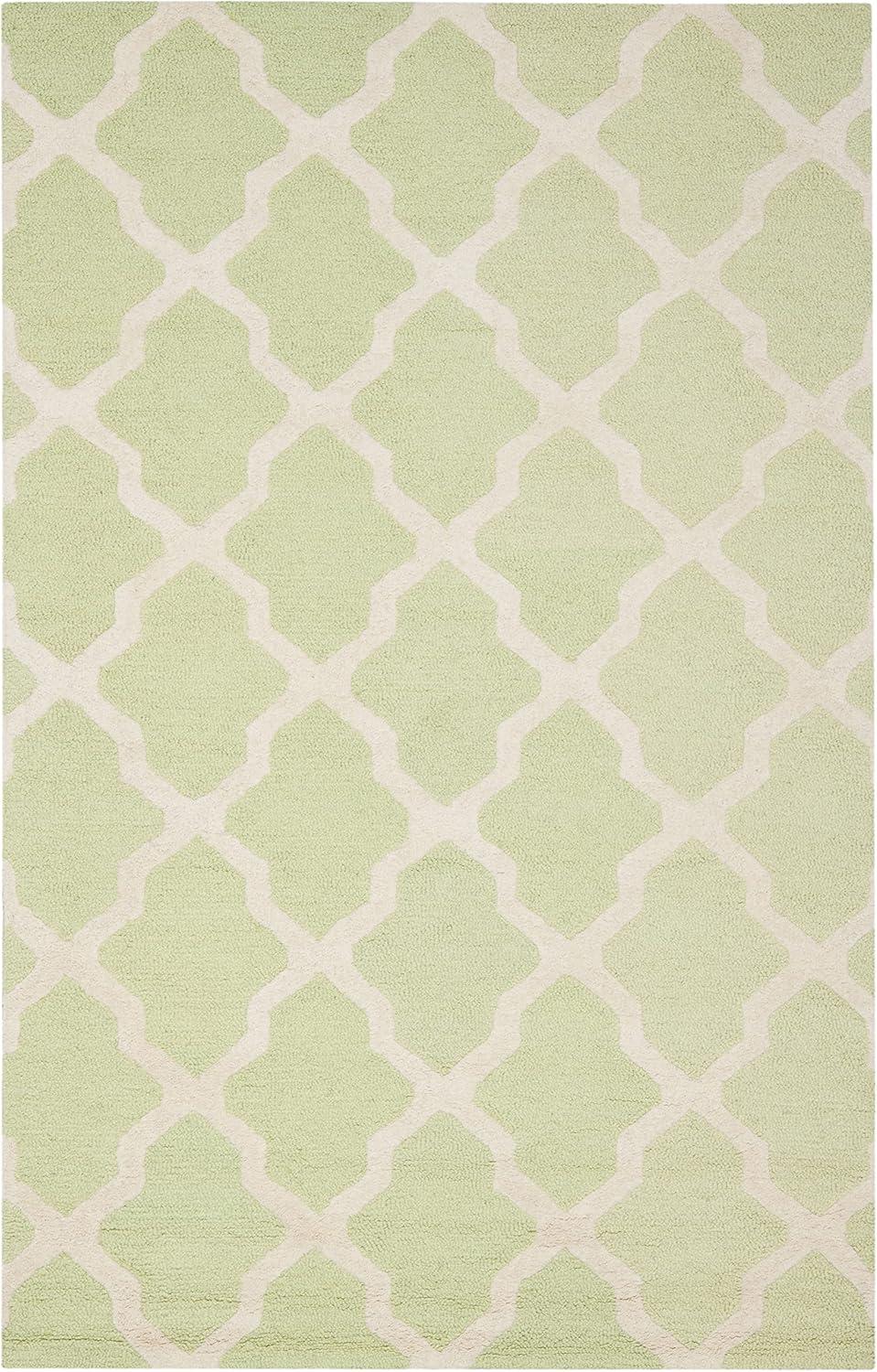 SAFAVIEH Cambridge Liam Geometric Wool Area Rug, Light Green/Ivory, 5' x 8'