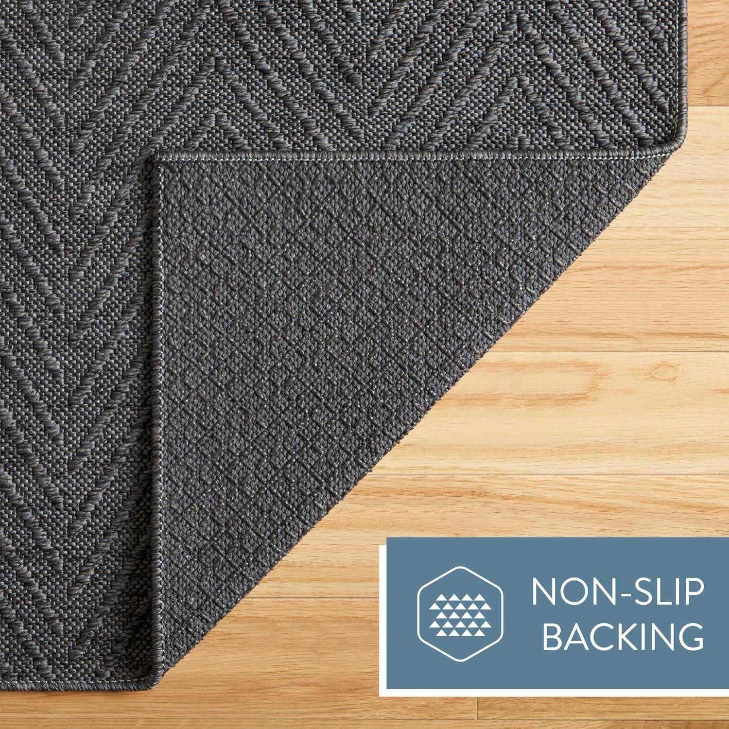 TOWN & COUNTRY BASICS Pax Herringbone Textured Solid Machine Washable Area Rug Black