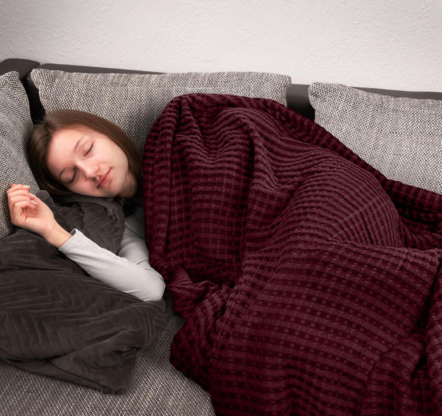 Utopia Bedding Burgundy 100% Cotton Waffle Blanket 300 GSM [Queen - 90x90 Inch] Soft Lightweight Breathable Bed Blanket for All Season