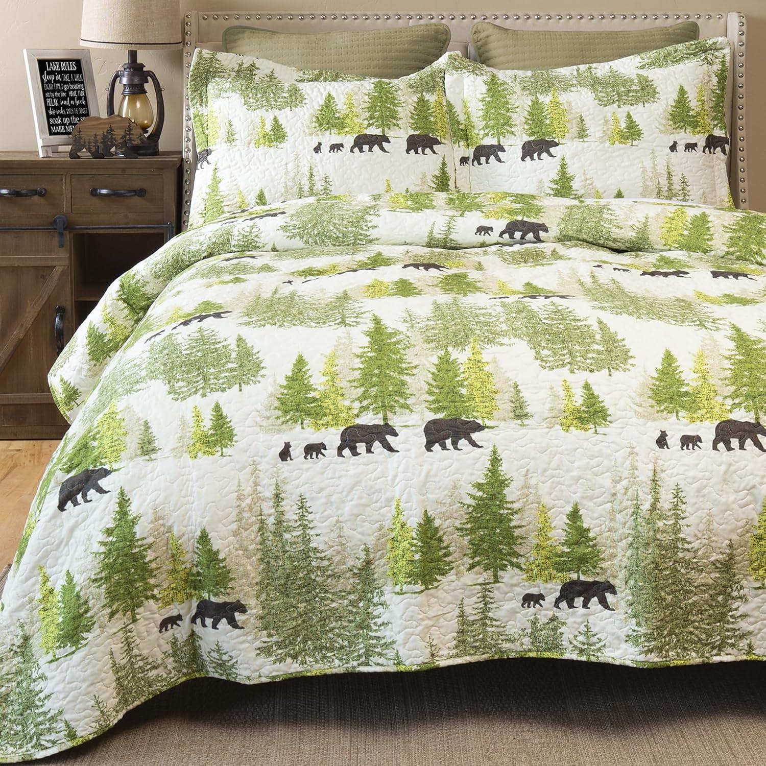 Carstens, Inc. Rustic Cabin Country Bedding Set, Microfiber Quilt, Rustic Pine Wilderness, Full/Queen