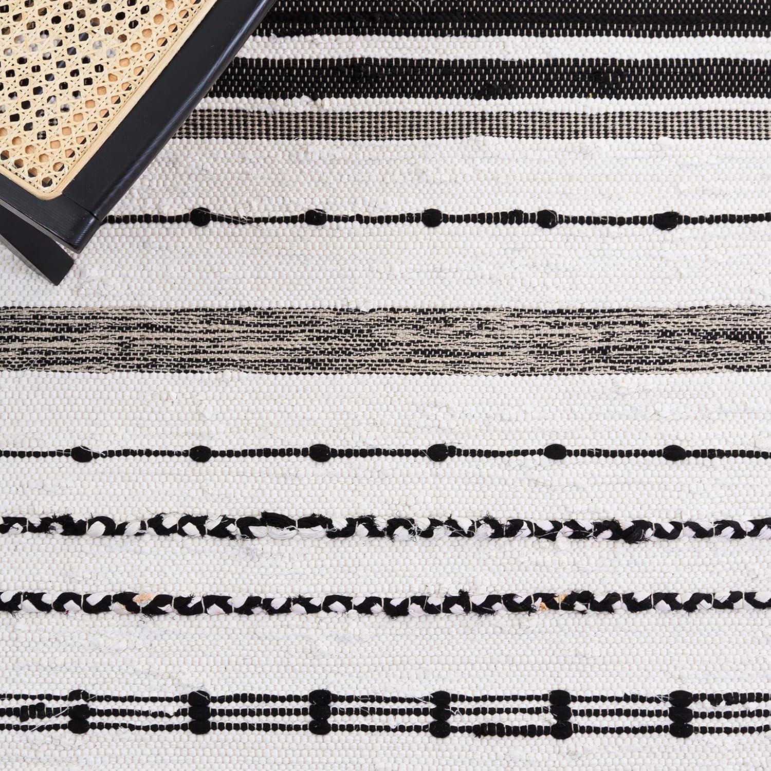 Striped Kilim STK201 Hand Woven Area Rug  - Safavieh