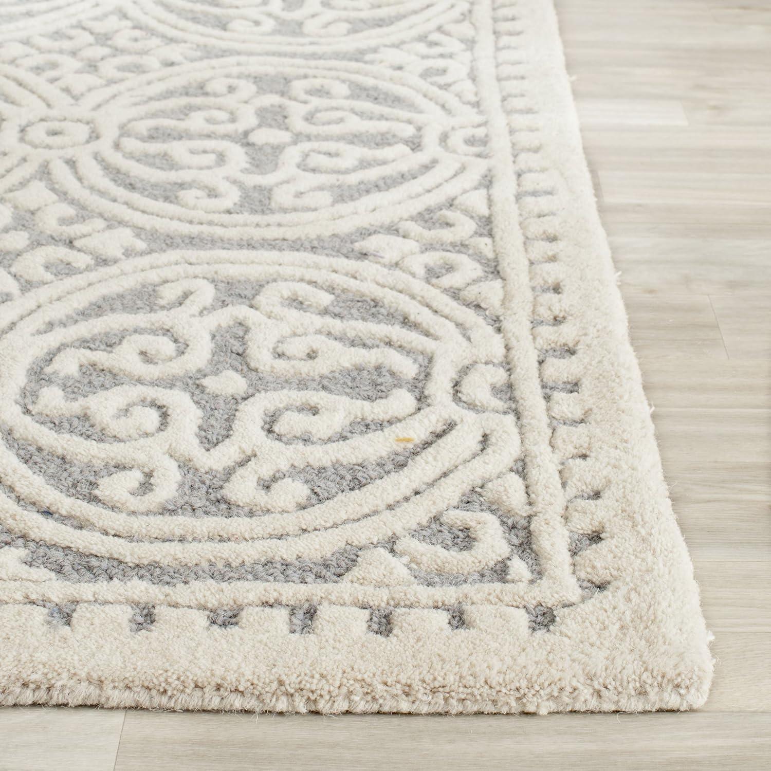 Elegant Silver & Ivory 8' x 10' Hand-Tufted Wool Area Rug