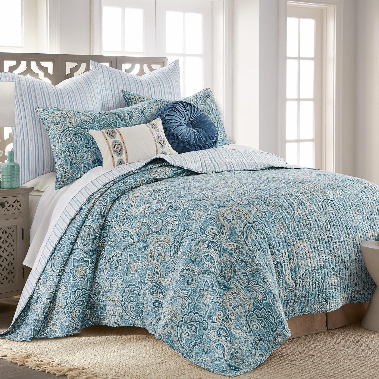 Levtex home Kimpton Green Quilt Set