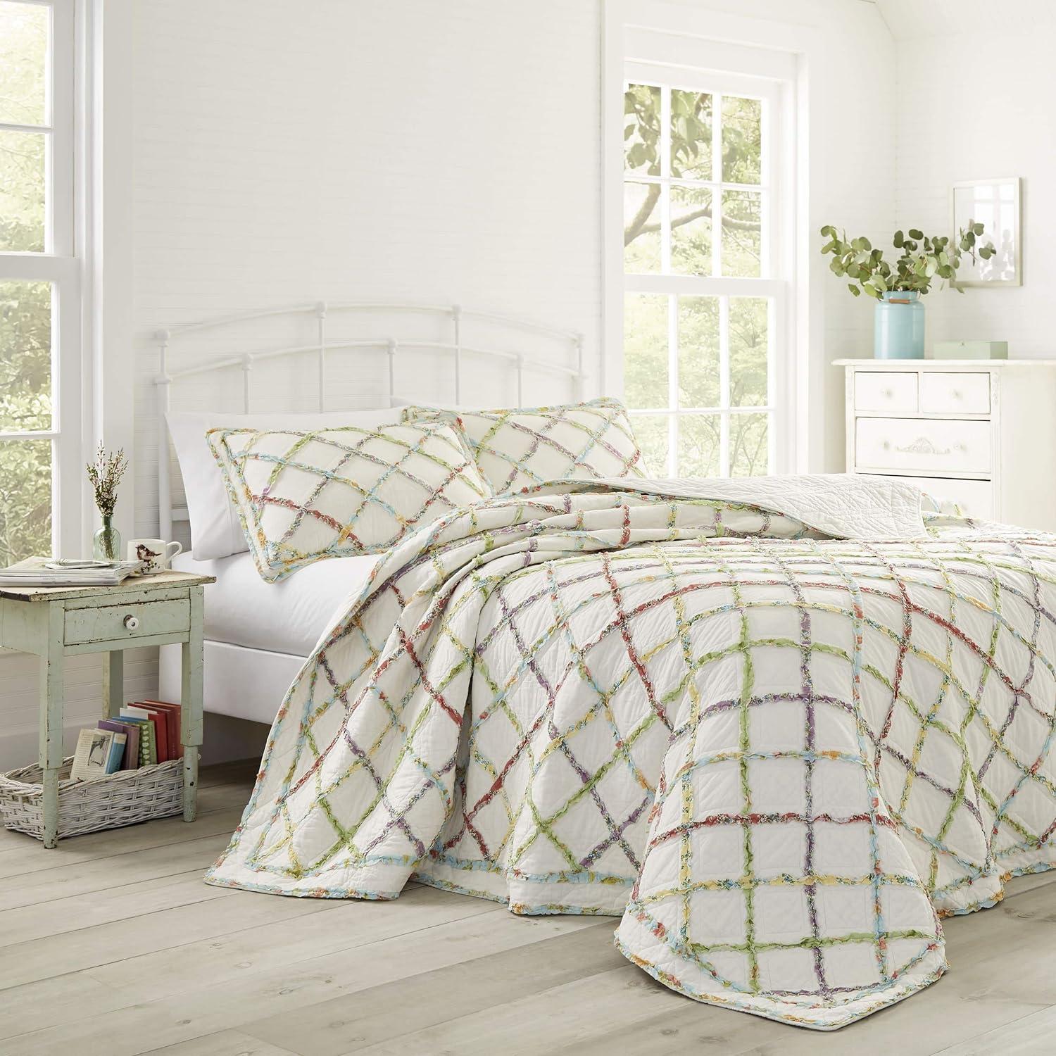 Ruffle Garden Quilt - Laura Ashley