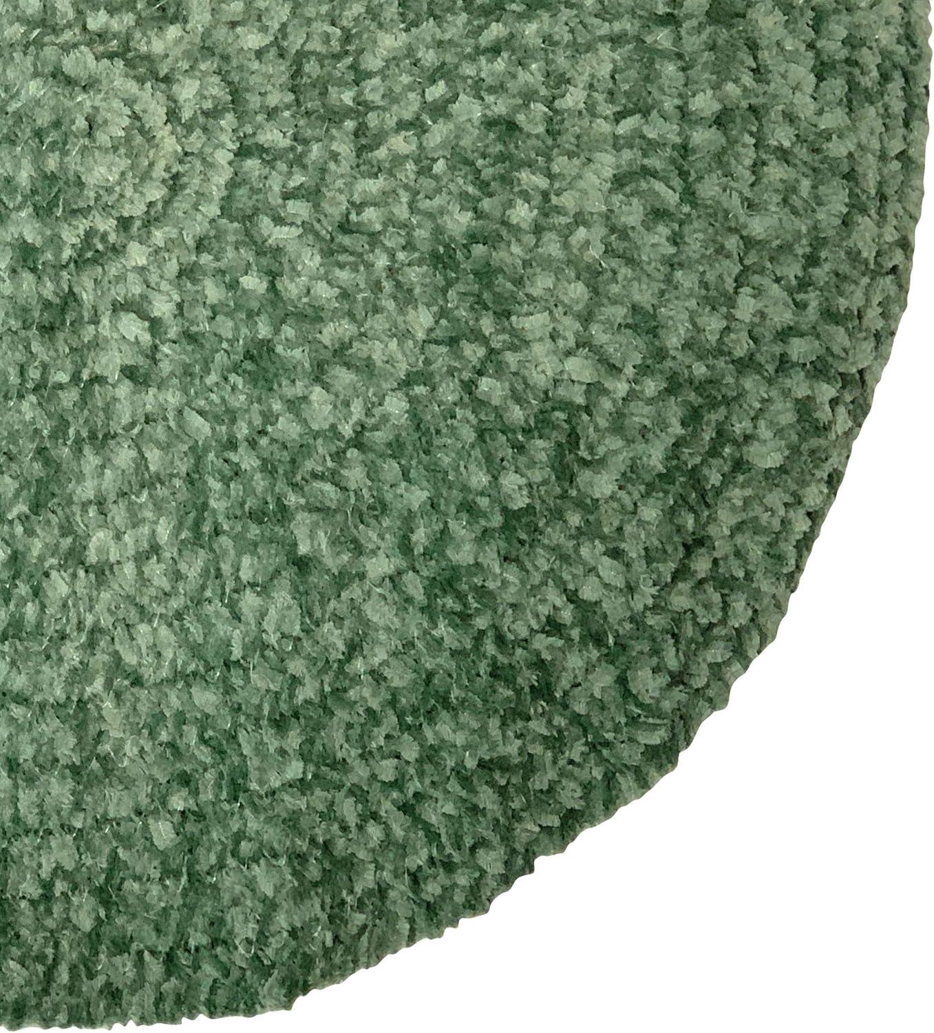 22" x 40" Chenille Solid Collection Diluth Green Reversible Indoor Area Utility Oval Rug - Better Trends