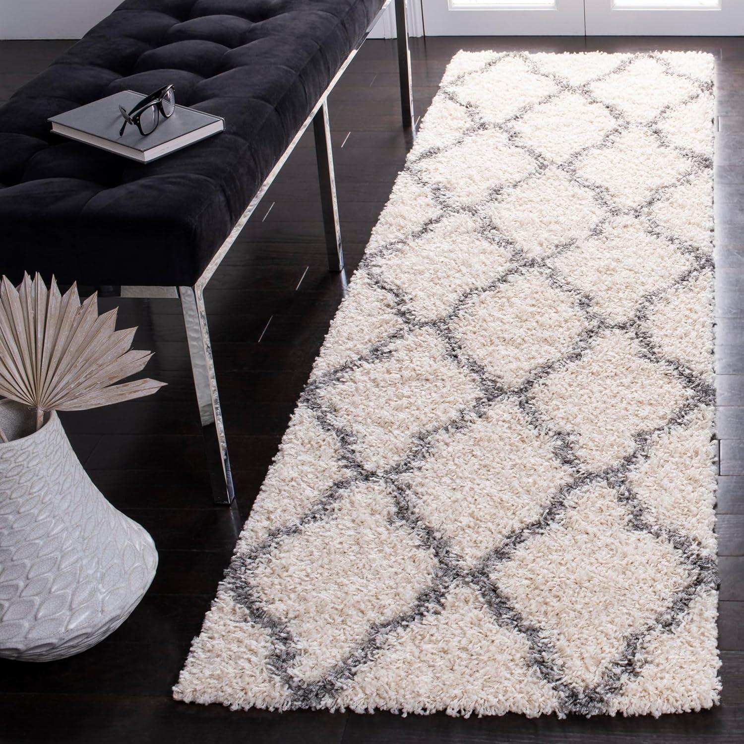 Dallas Shag SGD257 Power Loomed Area Rug  - Safavieh