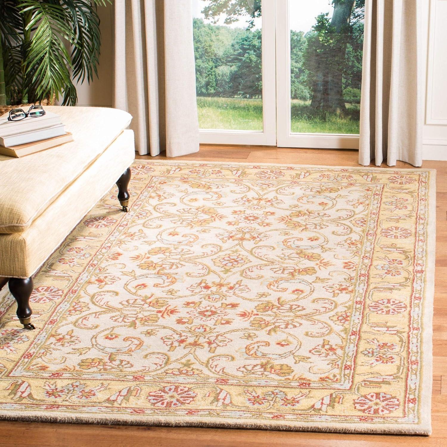 SAFAVIEH Classic Simonette Floral Wool Area Rug, Grey/Light Gold, 8'3" x 11'