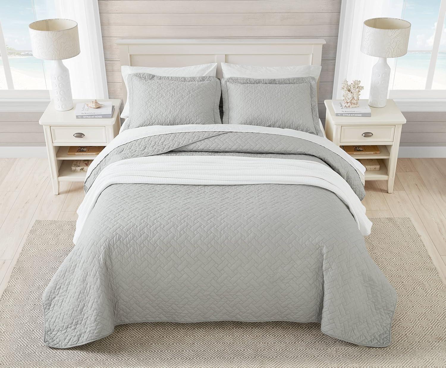 Tommy Bahama Home Tommy Bahama Raffia Solid Cotton Reversible Quilt Set