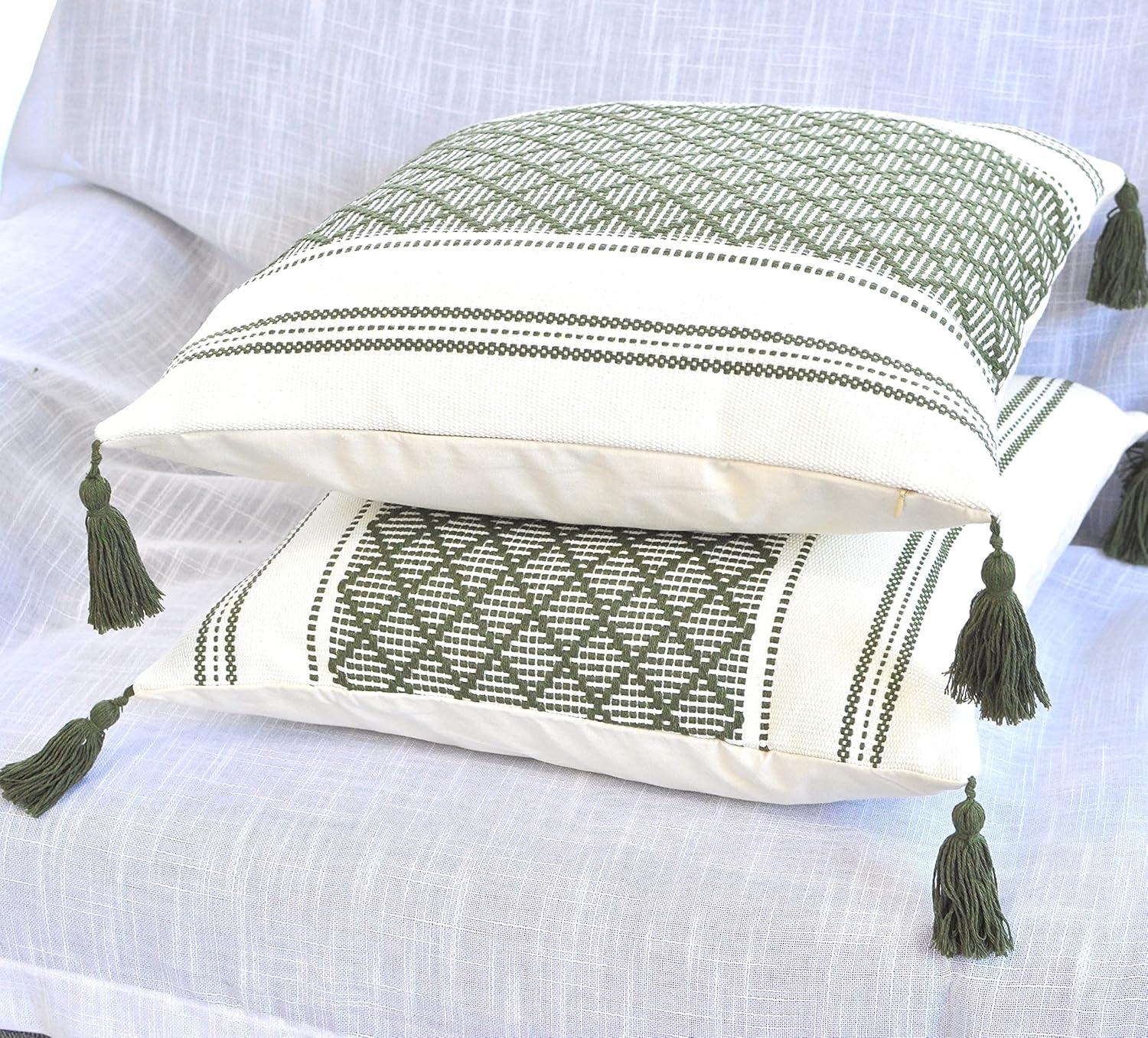 Woven Pillow Covers With Tassels, Geometric Pattern Pillowcases For Outdoor / Indoor (Set of 2)