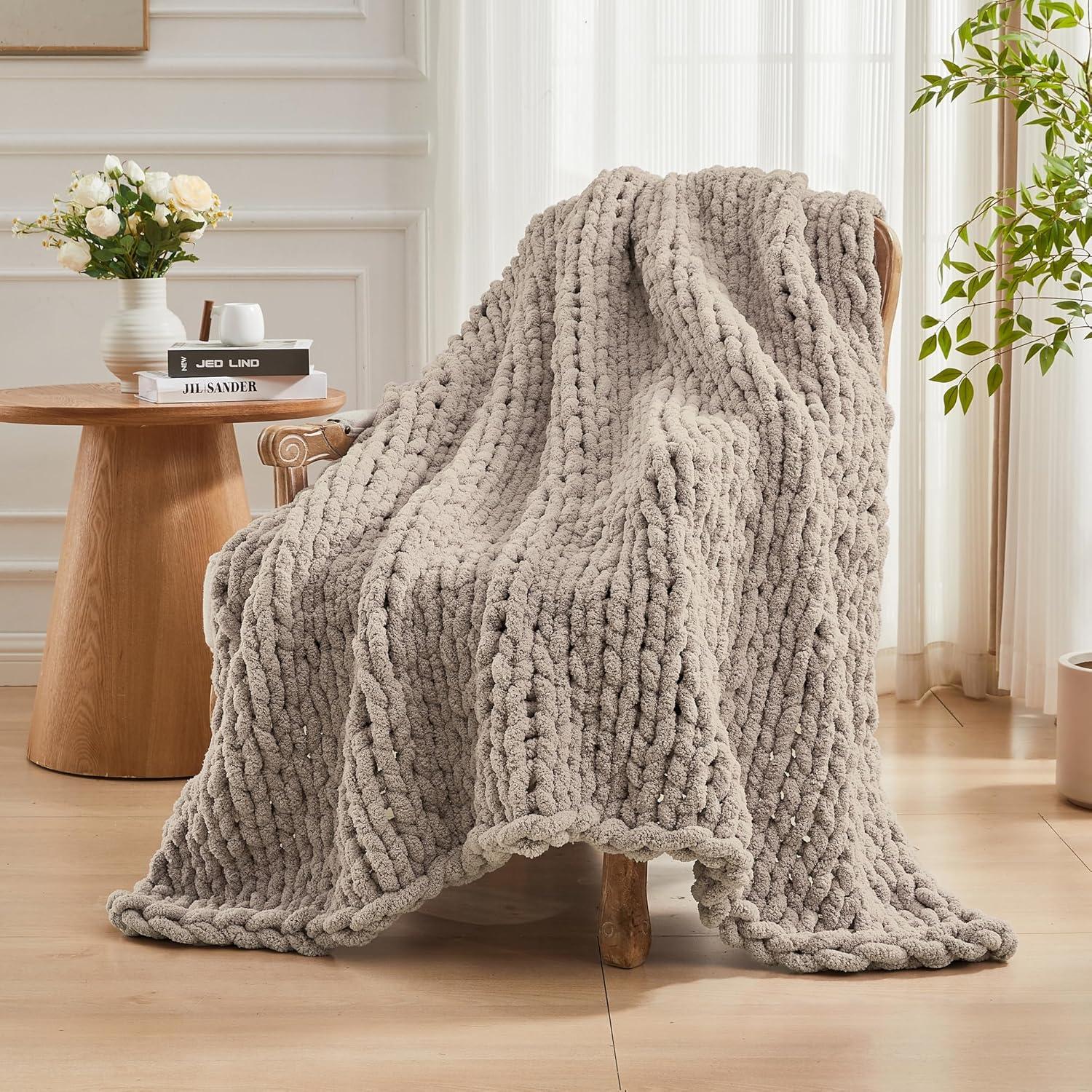 Carriediosa Chunky Knit Throw Blanket Handmade Soft Throws for Couch Sofa Bed, 50" x 60" Taupe